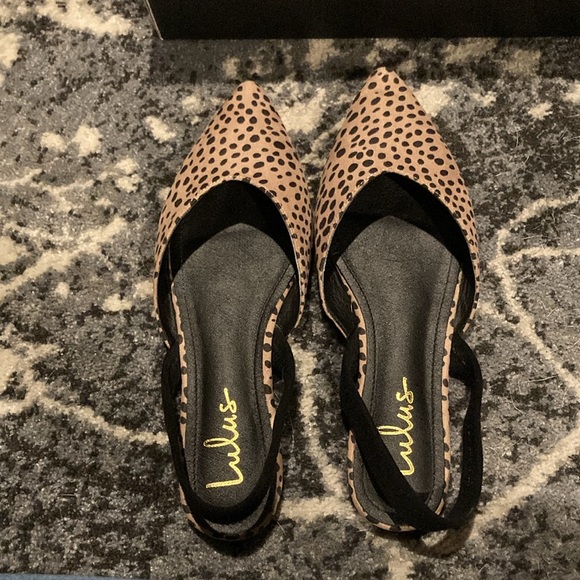 Lulu’s Animal Print Pointed-Toe Slingbacks - Picture 2 of 4
